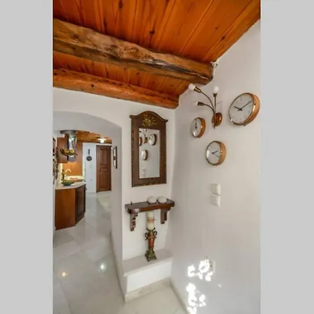 Traditional Castle House Ii בית נופש Naxos City